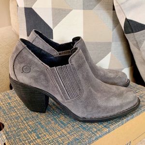 born fredrika bootie